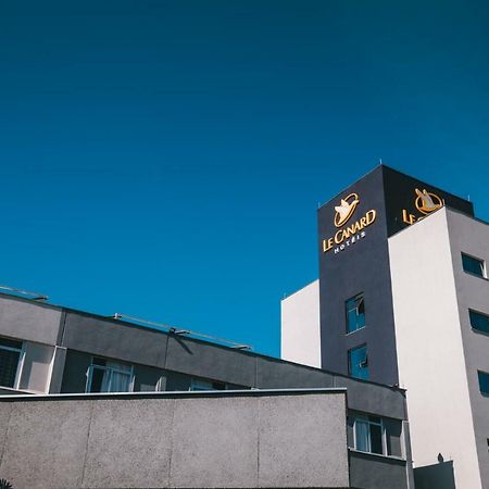 Le Canard Joinville Exteriör bild