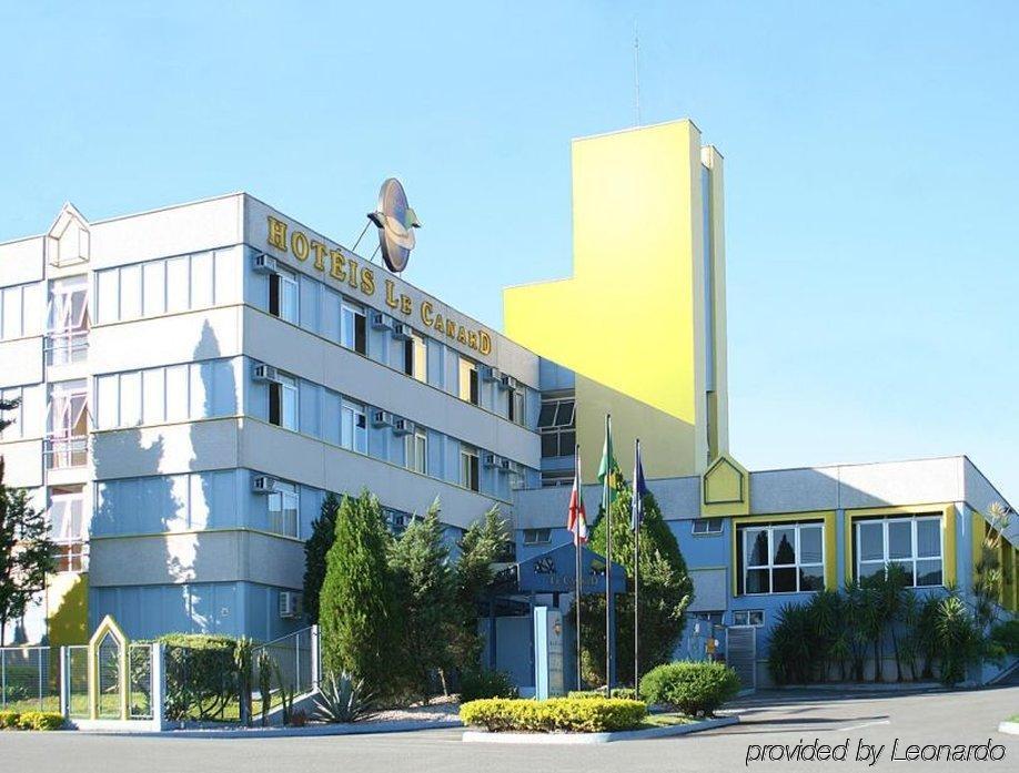 Le Canard Joinville Exteriör bild